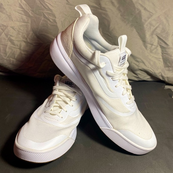 Vans Ultra Range - Picture 2 of 2